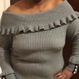 Very nice off the shoulder sweater size 14/16